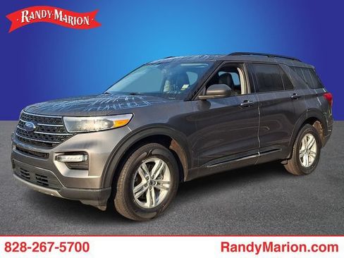 Used 2023 Ford Explorer XLT w/ Equipment Group 202A AWD/4WD image 1