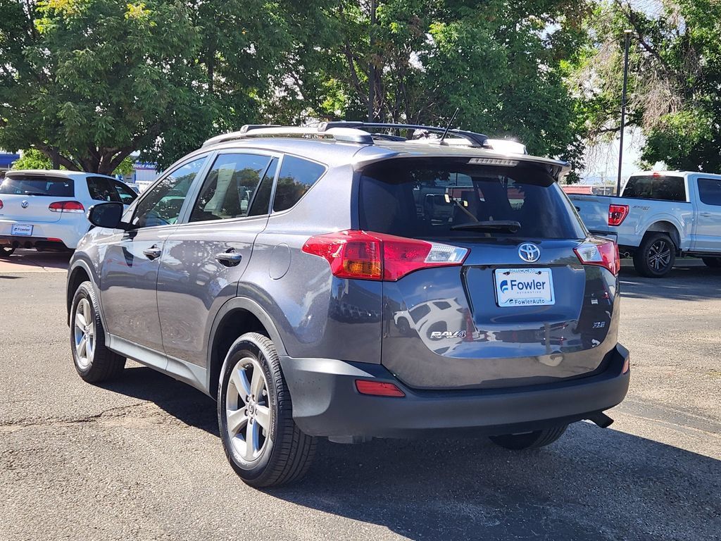 Used 2015 Toyota RAV4 XLE FWD image 7