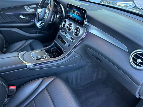 Certified 2022 Mercedes-Benz GLC 300 image 18