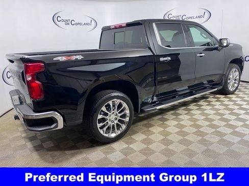 Certified 2023 Chevrolet Silverado 1500 LTZ w/ LTZ Premium Package AWD/4WD image 8