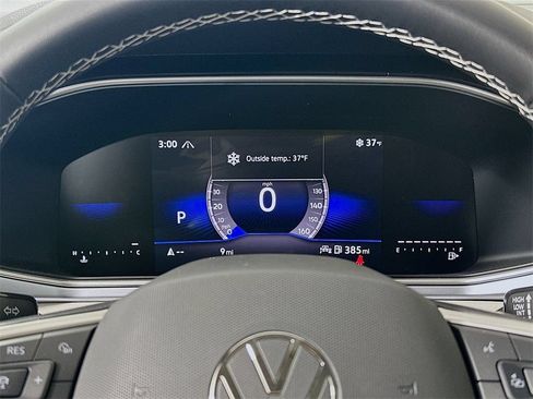 New 2026 Volkswagen Taos SE AWD/4WD image 14