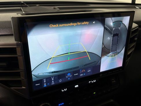 Used 2023 Toyota Tundra Limited image 25