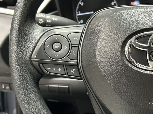 Certified 2025 Toyota Corolla LE FWD image 19