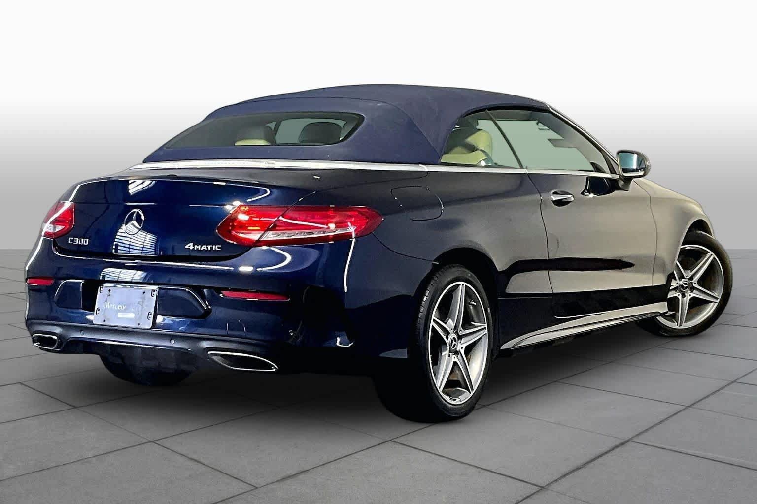 Used 2018 Mercedes-Benz C 300 4MATIC Cabriolet image 13