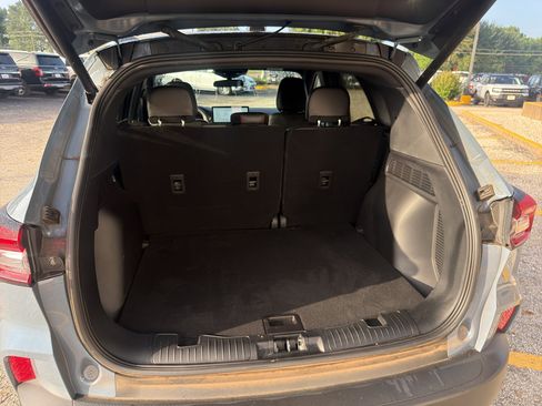 Used 2025 Ford Escape ST-Line w/ Tech Pack #1 FWD image 17