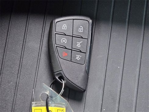 Used 2024 GMC Yukon Denali Ultimate image 26