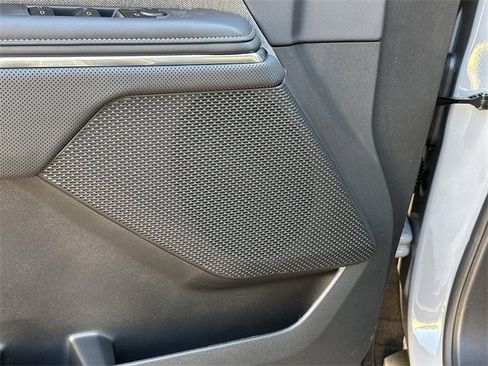 New 2026 GMC Sierra EV Elevation image 19