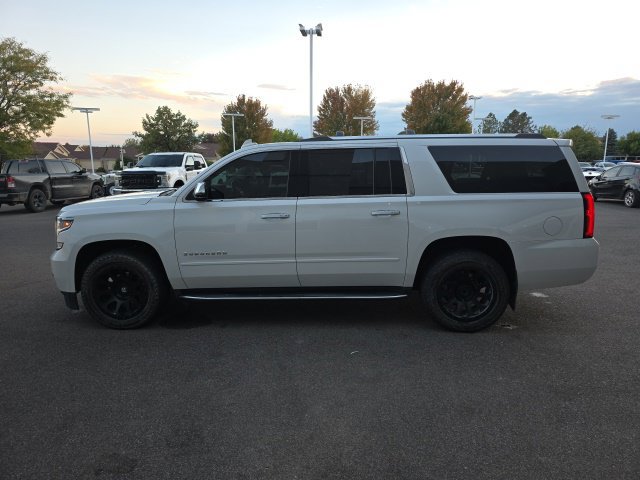Used 2020 Chevrolet Suburban Premier AWD/4WD image 2