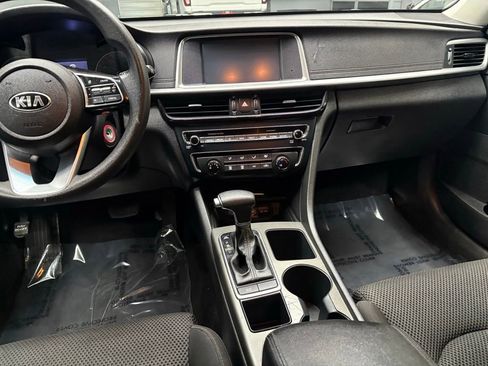 Used 2020 Kia Optima LX FWD image 36
