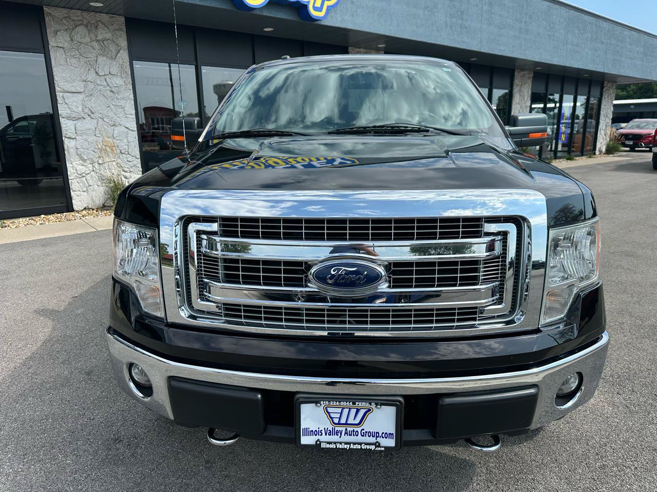 Used 2014 Ford F150 XLT w/ Equipment Group 302A Luxury AWD/4WD image 10