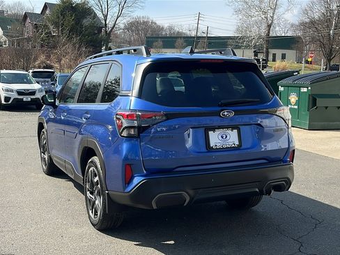 Certified 2025 Subaru Forester Limited AWD/4WD image 7