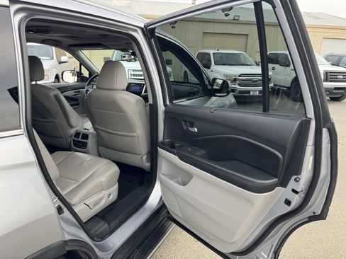 Used 2016 Honda Pilot Elite image 18
