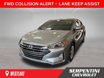 Used 2020 Hyundai Elantra SE w/ Cargo Package (C1)