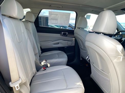 New 2026 Kia Sorento EX FWD image 23