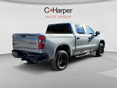 Used 2025 Chevrolet Silverado 1500 Custom Trail Boss w/ LPO, Dark Essentials Package AWD/4WD image 3