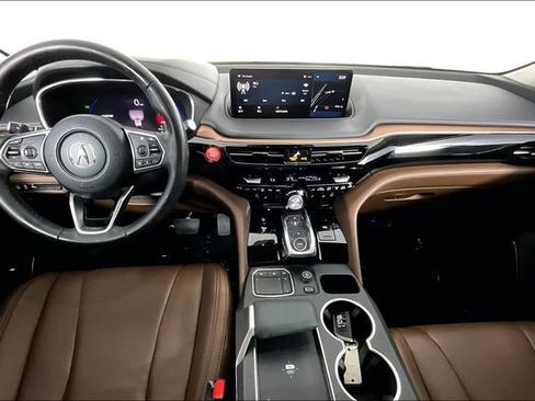 Used 2023 Acura MDX w/ Technology Package FWD image 16