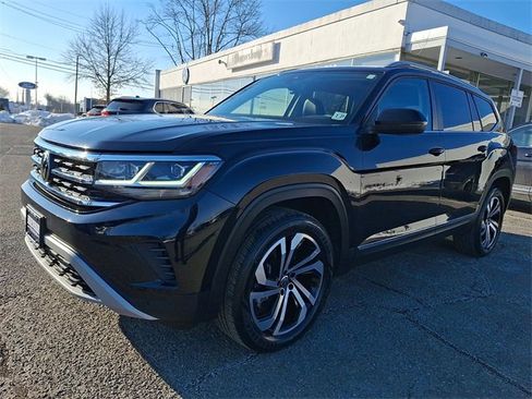 Used 2022 Volkswagen Atlas SEL image 3