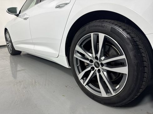 Used 2023 Audi A6 2.0T Premium w/ Convenience Package AWD/4WD image 3