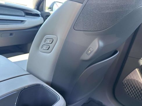 Used 2024 Kia EV9 Wind AWD/4WD image 9