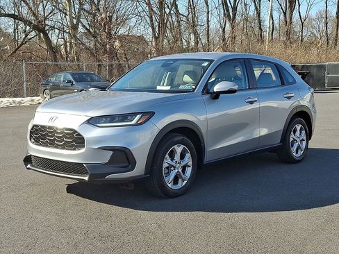 New 2025 Honda HR-V LX image 2