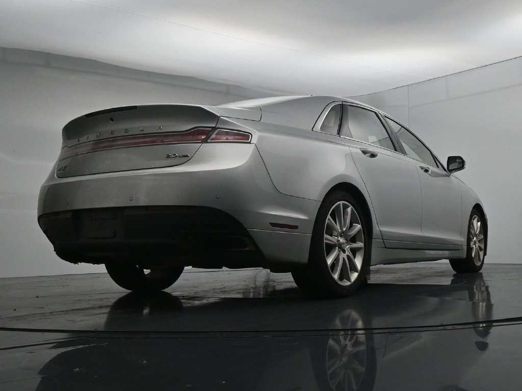 Used 2014 Lincoln MKZ w/ Equipment Group 101A Select FWD image 22