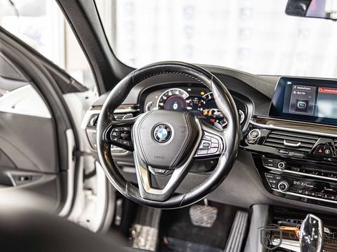 Used 2019 BMW 540i xDrive image 36