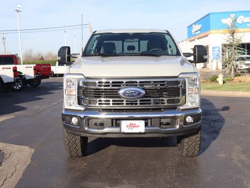 New 2026 Ford F250 XLT w/ Tremor Off-Road Package image 8