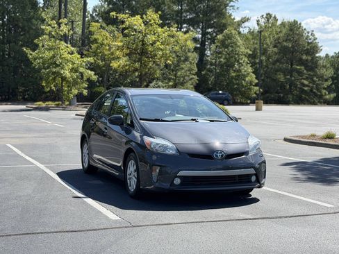 Used 2012 Toyota Prius Prime Advanced FWD image 4