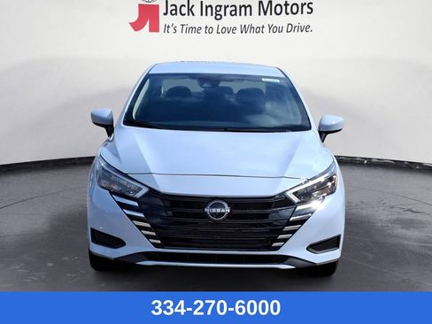 New 2025 Nissan Versa SV w/ Trunk Package image 8