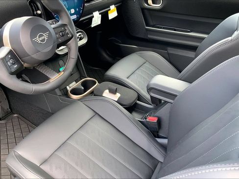 New 2026 MINI Cooper S FWD image 7