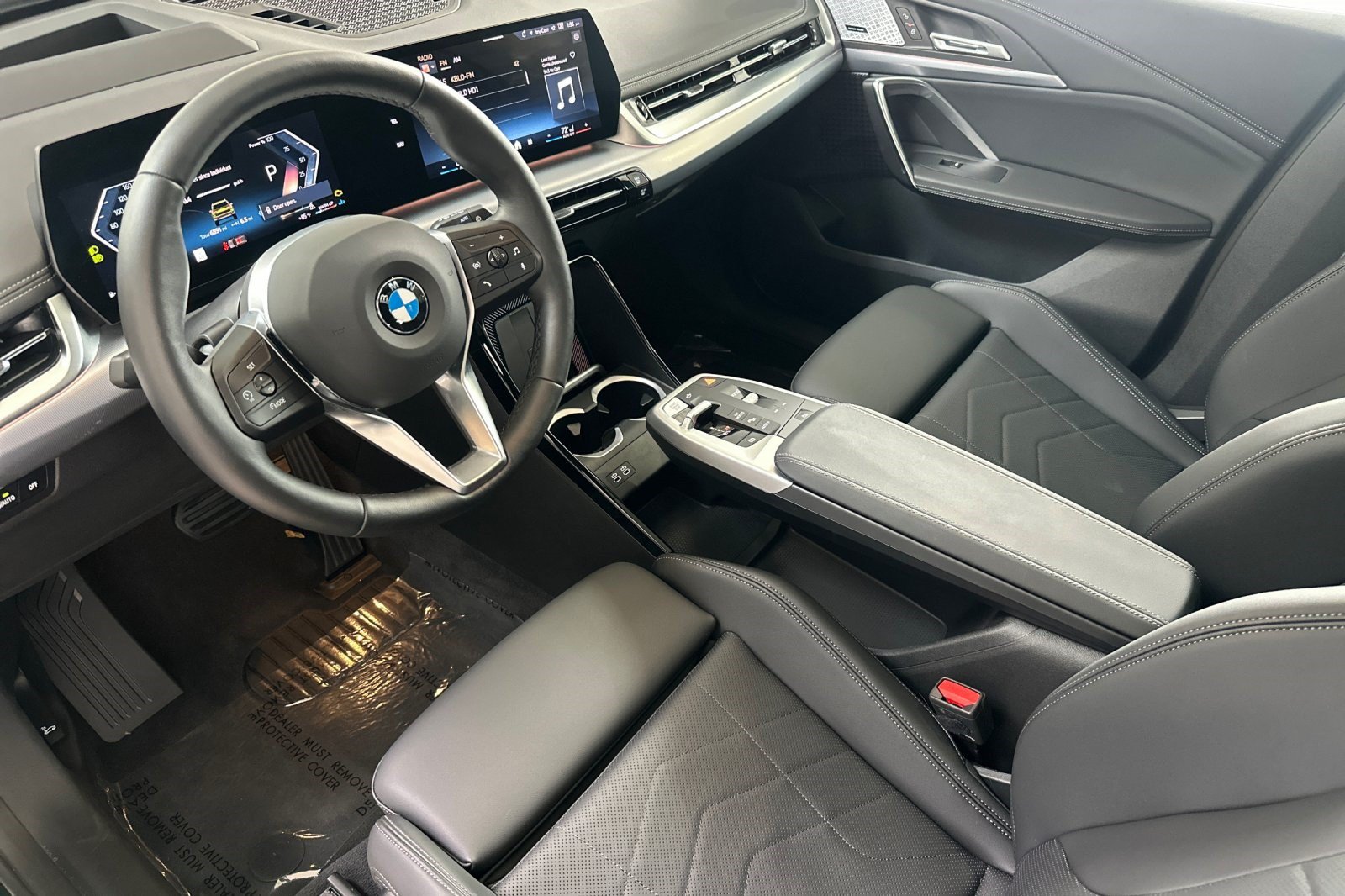 Used 2025 BMW X1 xDrive28i AWD/4WD image 11