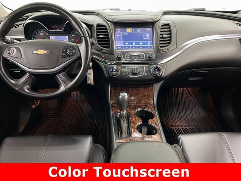 Used 2014 Chevrolet Impala LT w/ Convenience Package image 2