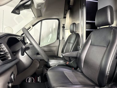 Used 2023 Ford Transit 250 148 High Roof Extended w/ Load Area Protection Package RWD image 21