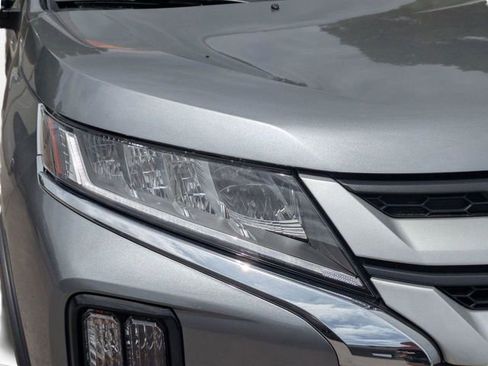 Used 2025 Mitsubishi Outlander Sport ES AWD/4WD image 10