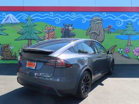 Used 2023 Tesla Model X AWD/4WD image 8