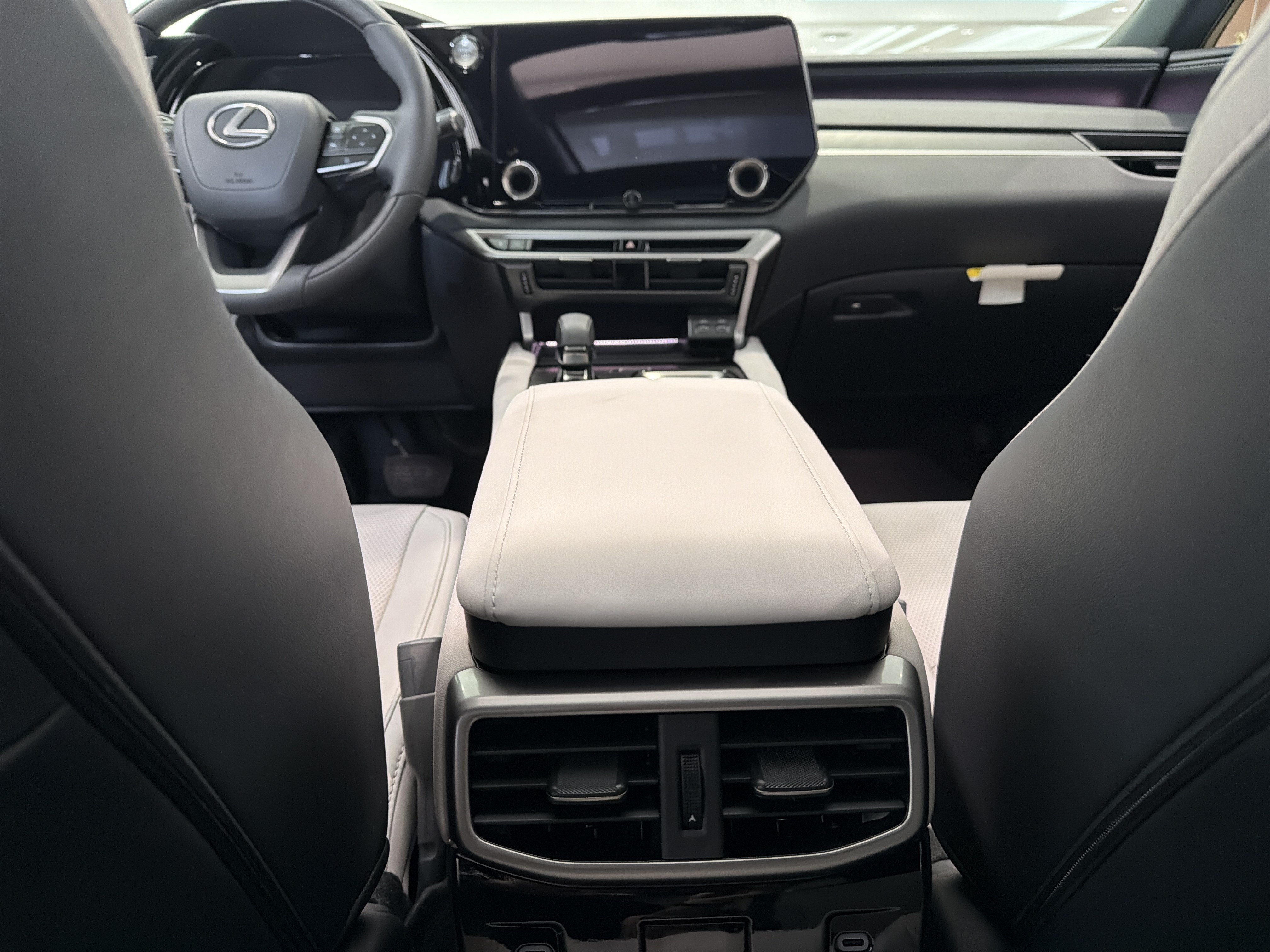 New 2026 Lexus RX 350 w/ Convenience Package AWD/4WD image 28