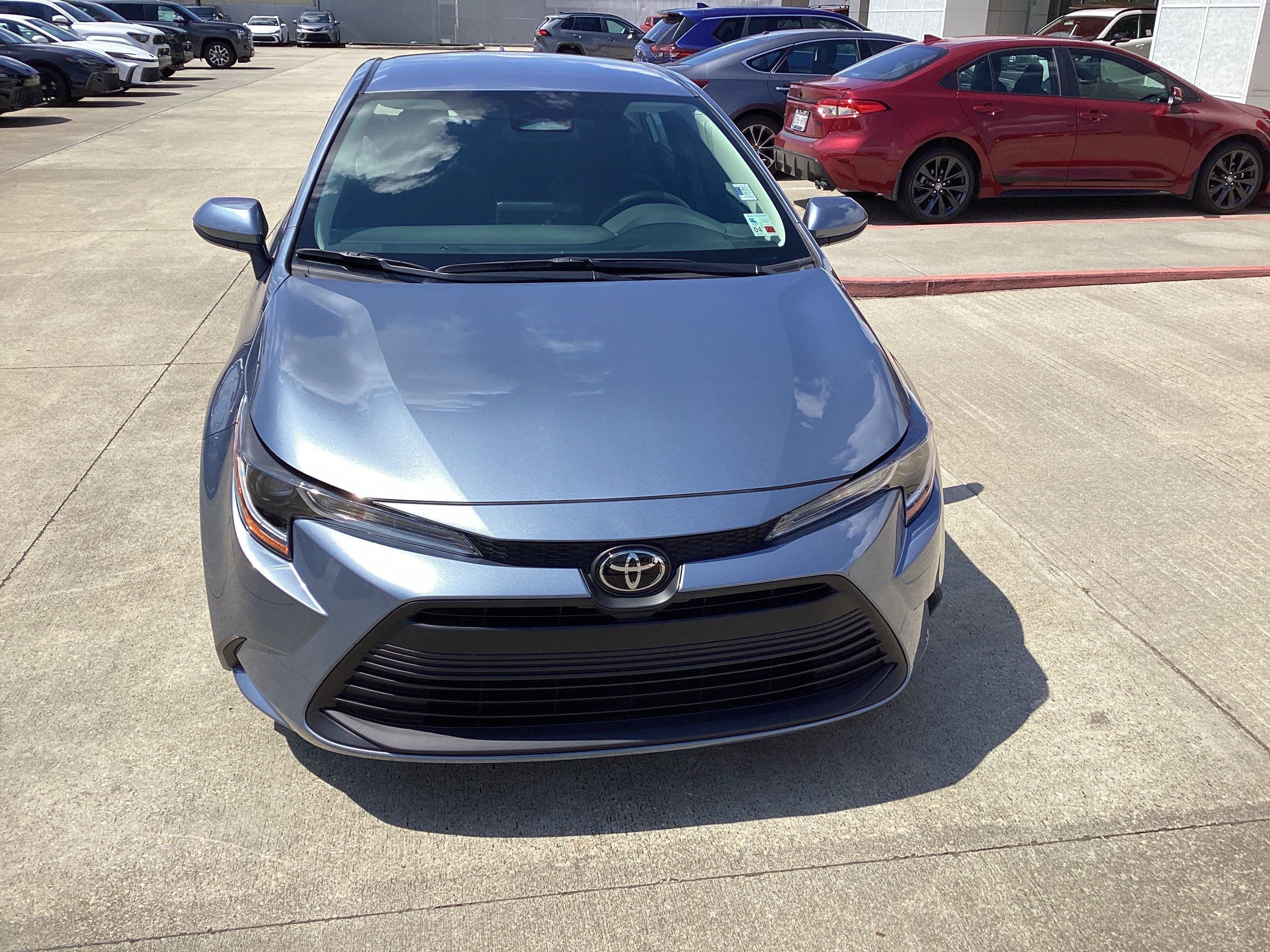 Used 2026 Toyota Corolla LE FWD image 2