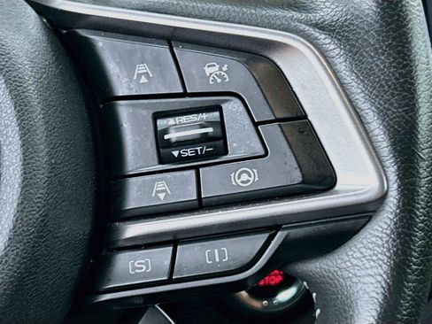 Used 2022 Subaru Forester Limited AWD/4WD image 37
