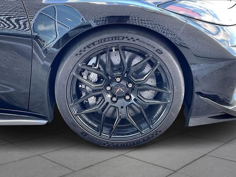Used 2025 Chevrolet Corvette Z06 w/ Z07 Performance Package image 10