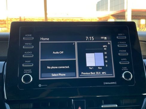 Used 2024 Toyota Camry SE image 16