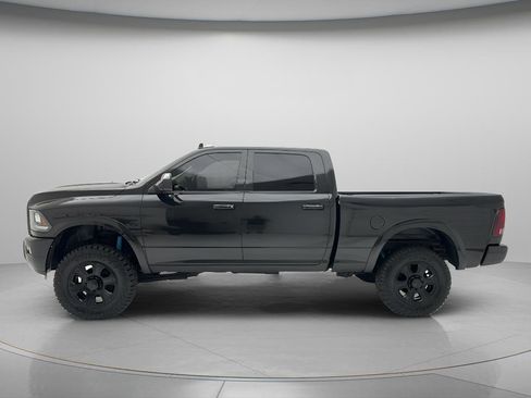 Used 2018 RAM 2500 Laramie w/ Sport Appearance Group AWD/4WD image 4
