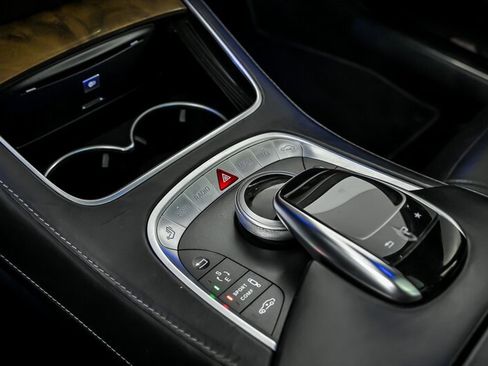 Used 2015 Mercedes-Benz S 550 4MATIC Sedan image 35