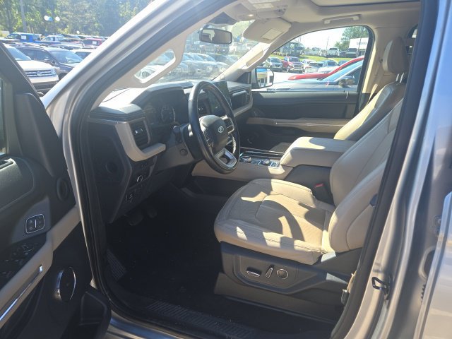 Used 2024 Ford Expedition Max Limited AWD/4WD image 25
