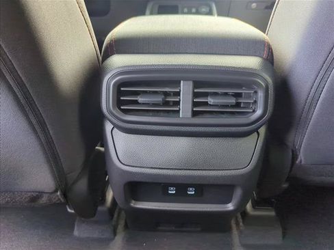 New 2026 Honda Pilot Sport image 17