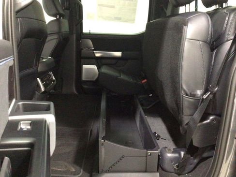 New 2026 Ford F250 Platinum image 21