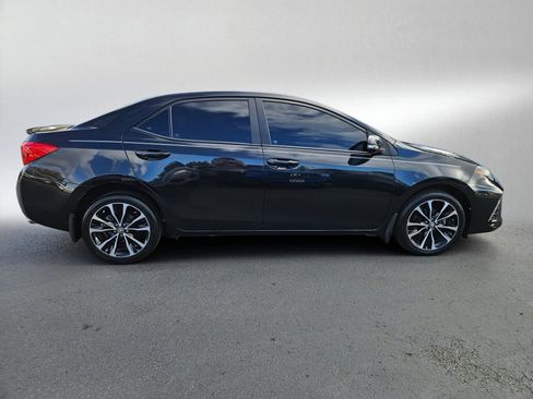 Used 2017 Toyota Corolla SE w/ Carpet Mat Package (TMS) image 8