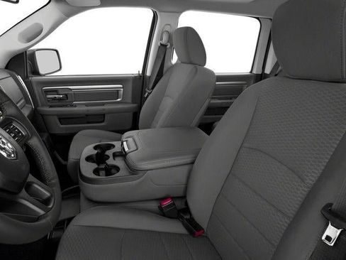 Used 2017 RAM 1500 Big Horn AWD/4WD image 9