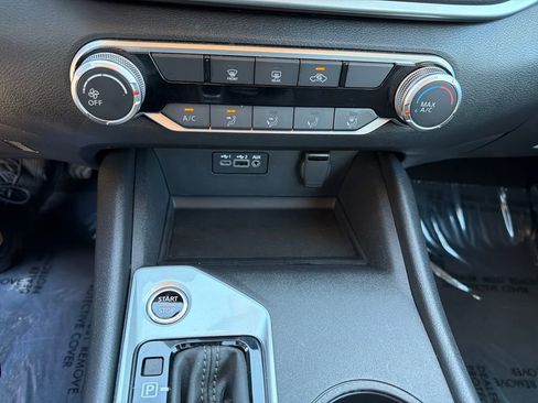 Used 2025 Nissan Altima 2.5 S image 25