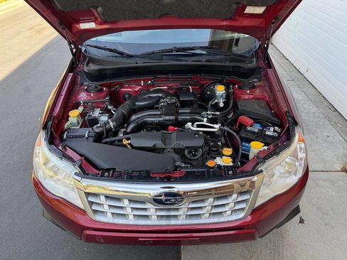 Used 2011 Subaru Forester 2.5X w/ Alloy Wheel Value Pkg AWD/4WD image 23
