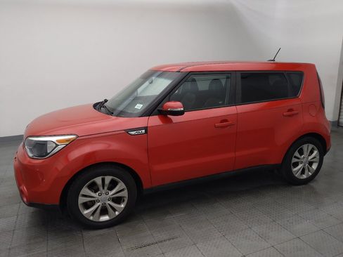 Used 2016 Kia Soul ! FWD image 2